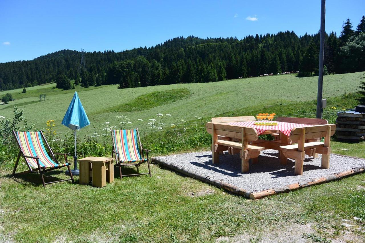 Gites Tre Le Grenier Les Moussieres Extérieur photo