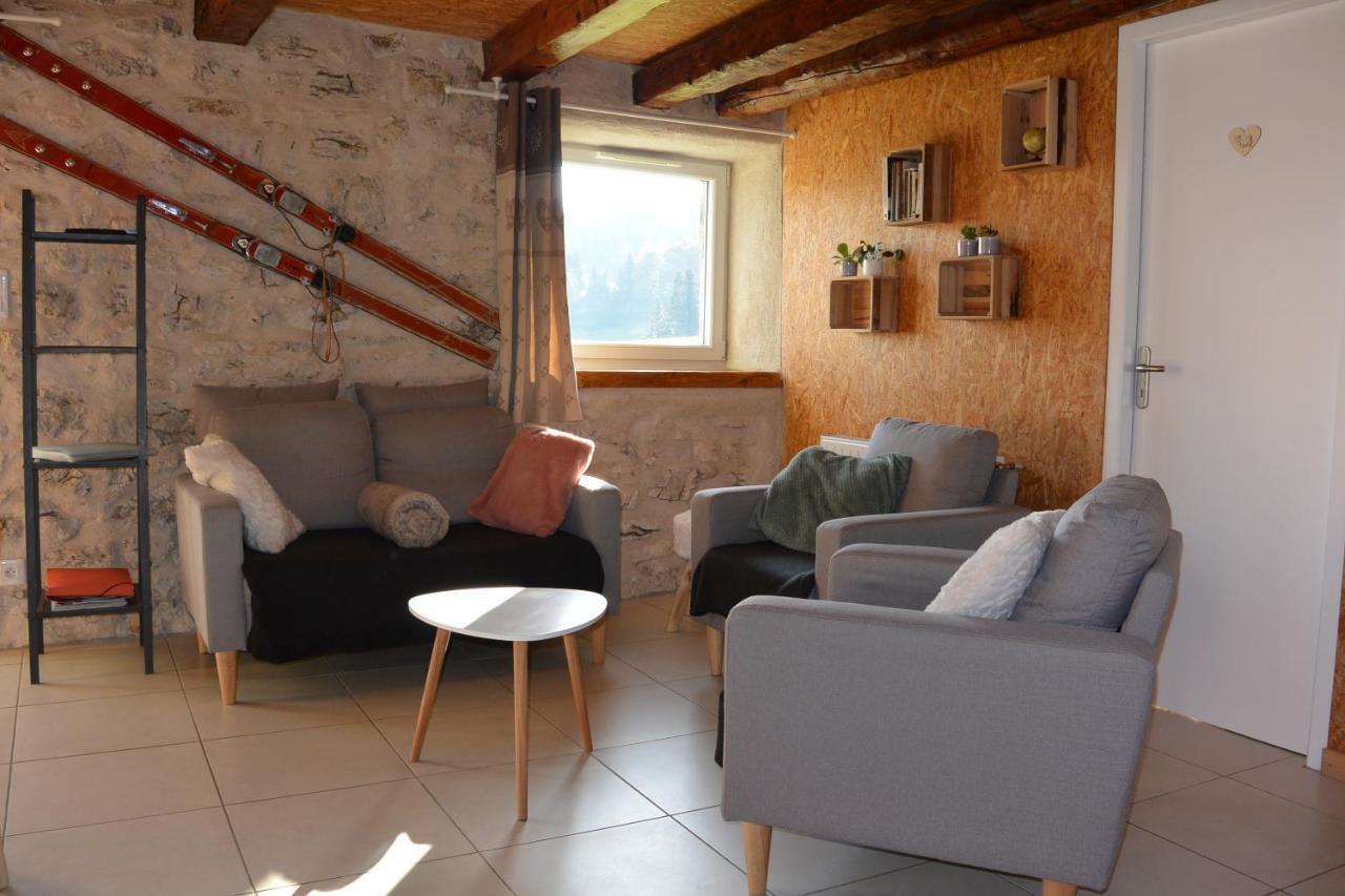 Gites Tre Le Grenier Les Moussieres Extérieur photo